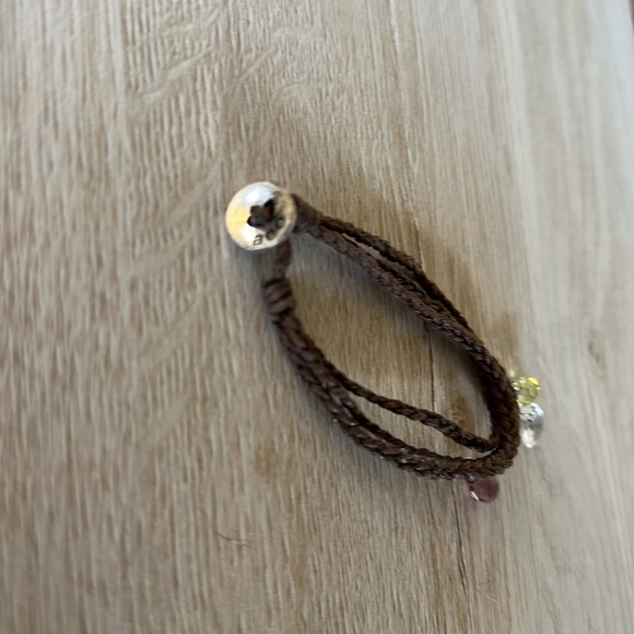 Beautiful Crystal Gem Braided Bracelet - Picture 2 of 3